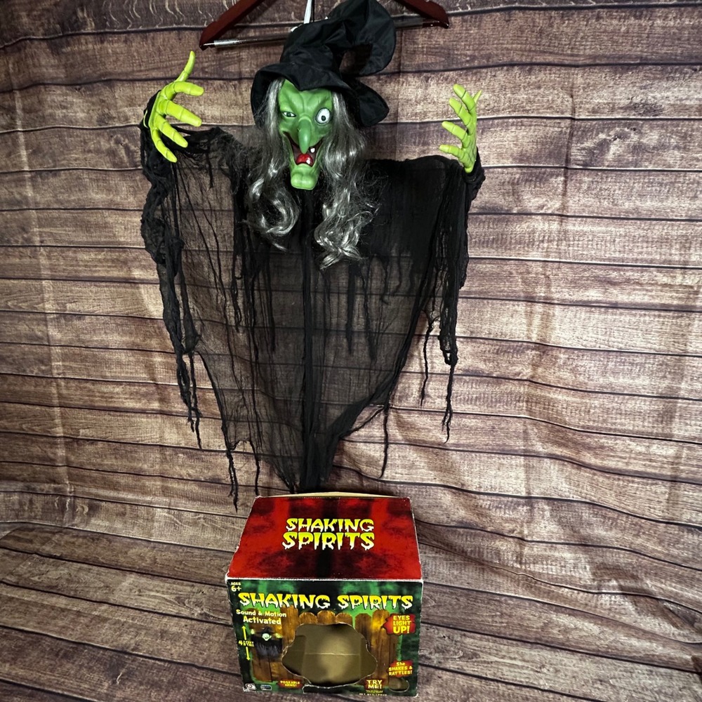 Rare Gemmy Shaking Spirits Halloween Hanging Cackling Witch Eyes Light Up Motion